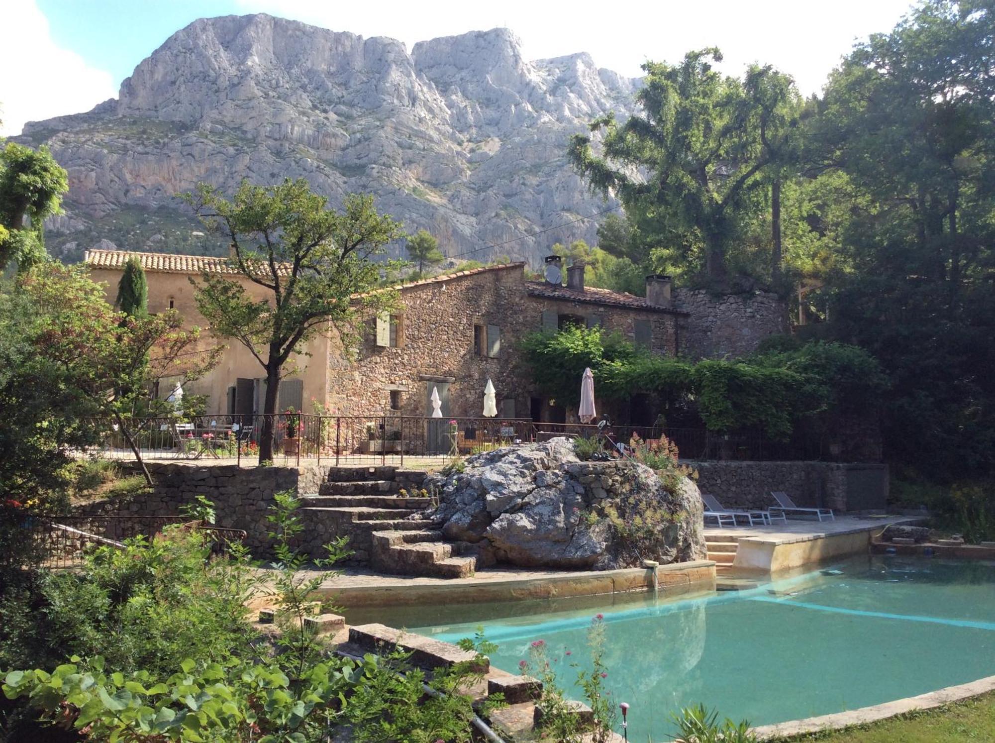 Le Moulin En Provence Bed & Breakfast Saint-Antonin-sur-Bayon Bagian luar foto